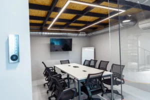 What Makes Meeting Room Interior Design Effective in Kuwait?